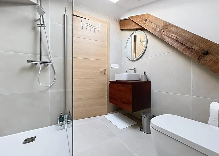 Apartmán Petit Cocon Sous Les Toits Au Centre De